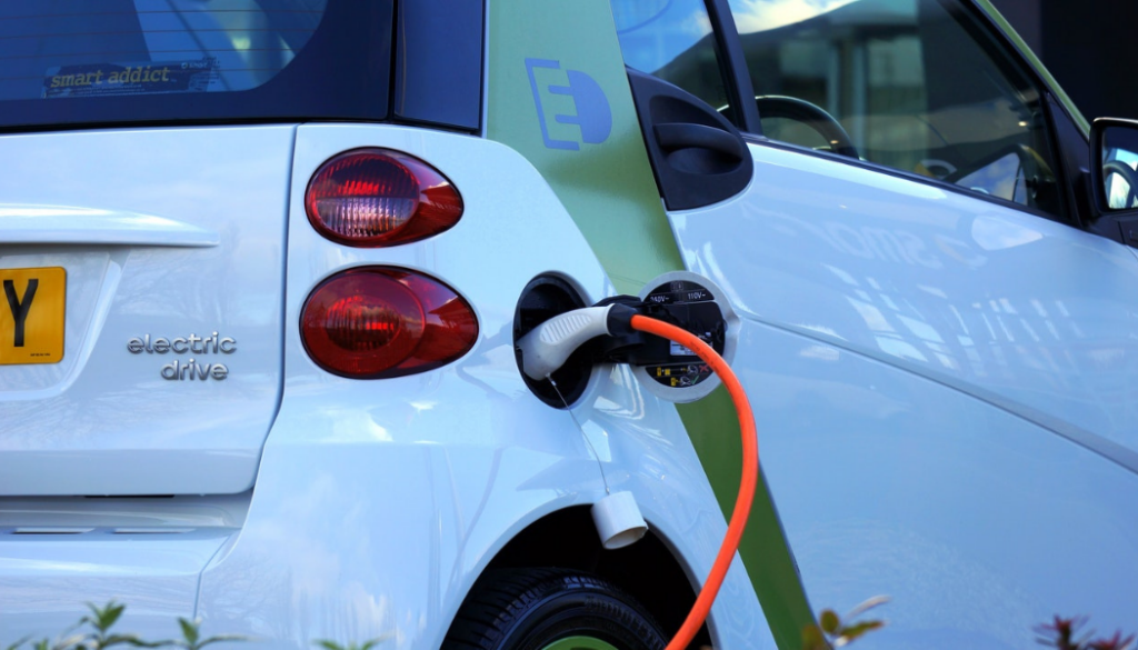 electric vehicle tax benefits